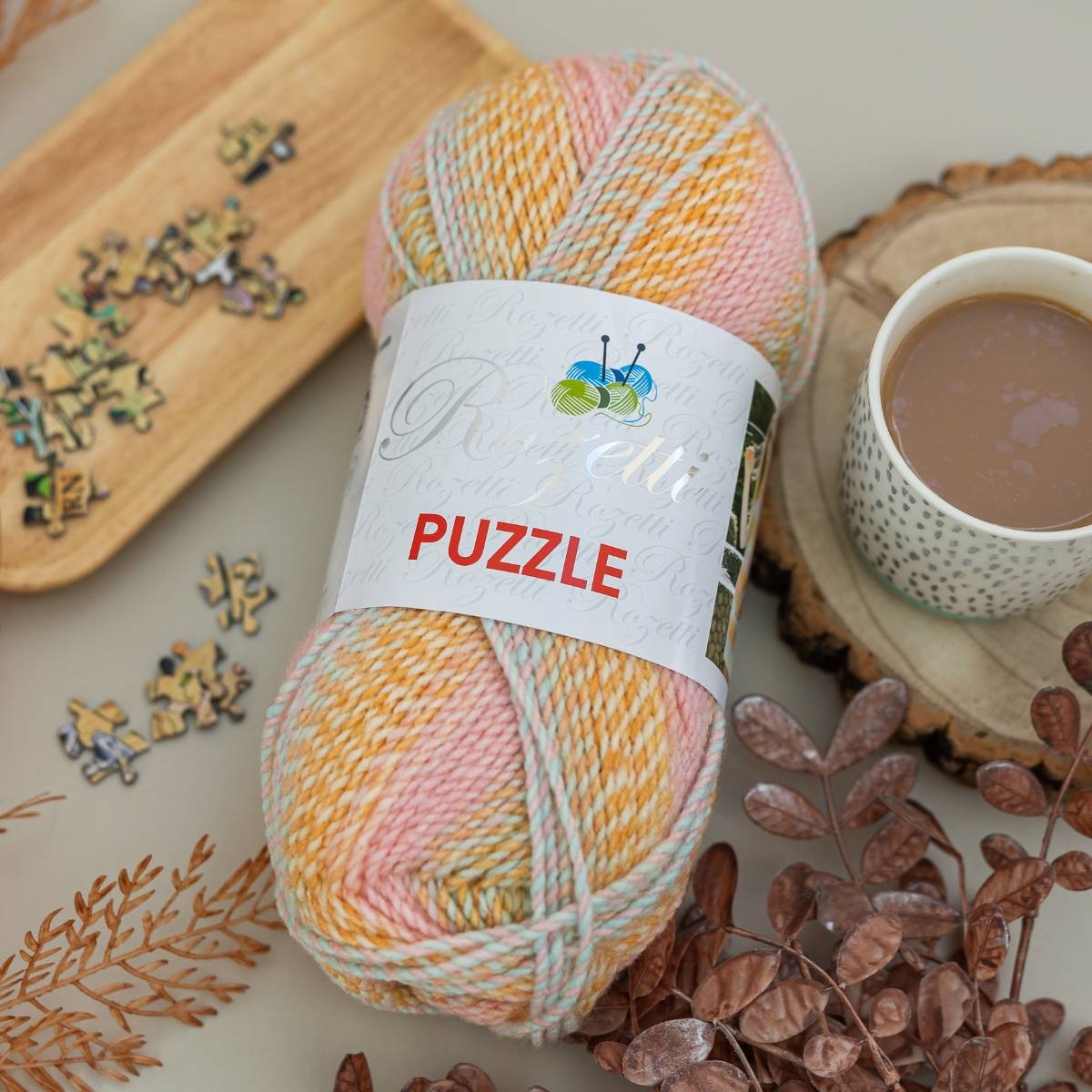 Womens Hat And Scarf in Rozetti Puzzle